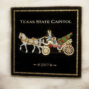 Texas State Capitol ~ 2017 ~ Christmas ~ 24K Gold ~ Horse & Carriage ~ Ornament